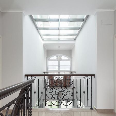 Luxury Apartments Vila Carissa Малинска Экстерьер фото