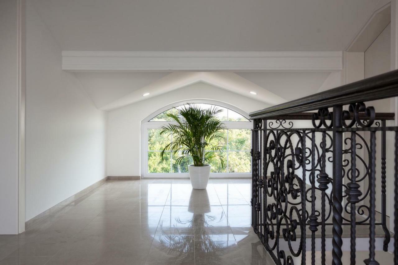 Luxury Apartments Vila Carissa Малинска Экстерьер фото