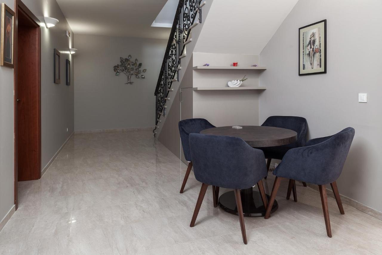Luxury Apartments Vila Carissa Малинска Экстерьер фото